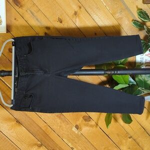 Lane Bryant skinny 18 short ladies Genius Fit black denim jeans